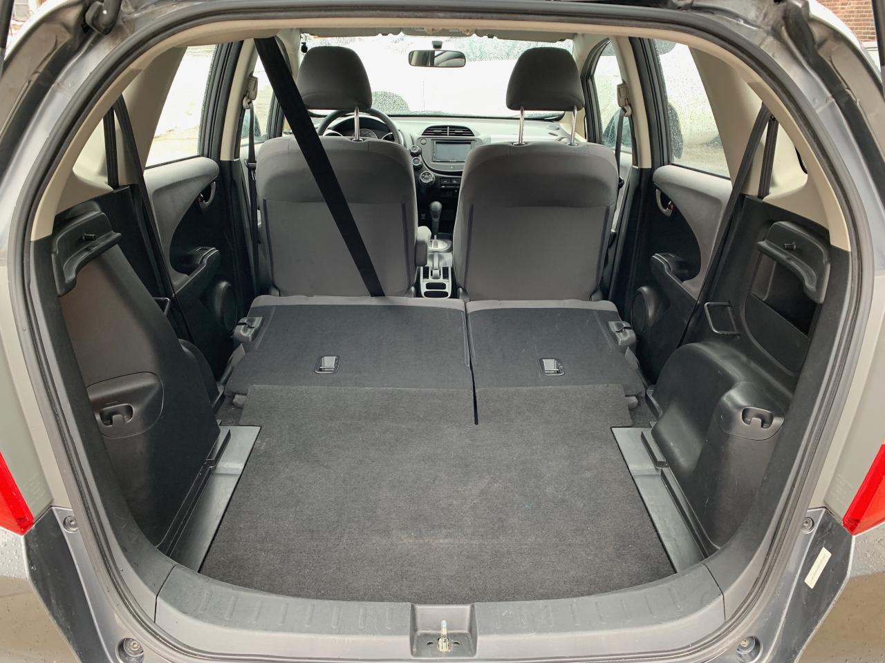 2014 Honda Fit 5dr HB Auto LX Photo