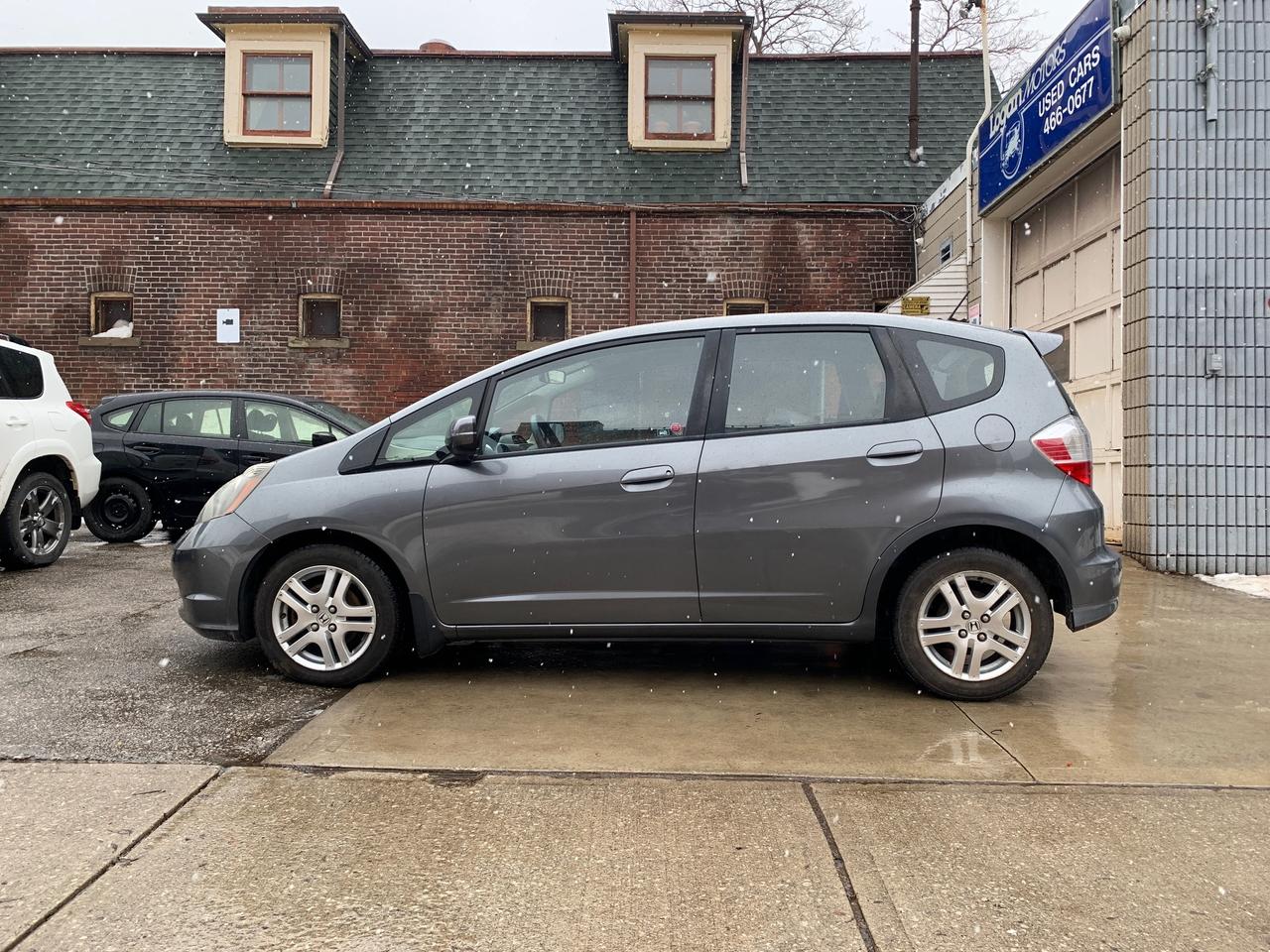 2014 Honda Fit 5dr HB Auto LX Photo