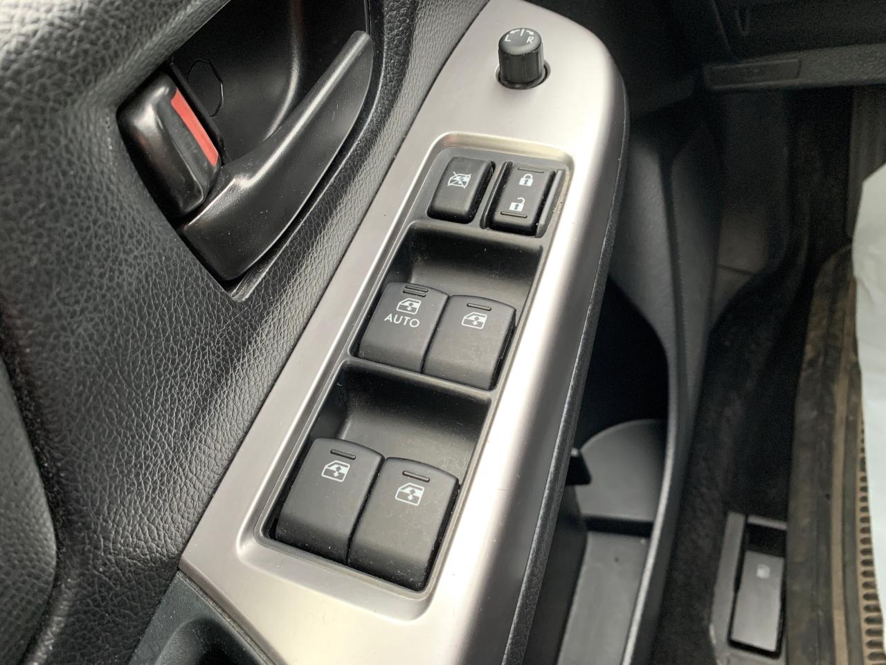 2016 Subaru Impreza 5DR HB CVT 2.0I Photo