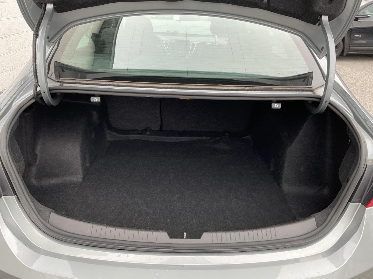 2023 Chevrolet Malibu 1LT 4dr Sedan Photo