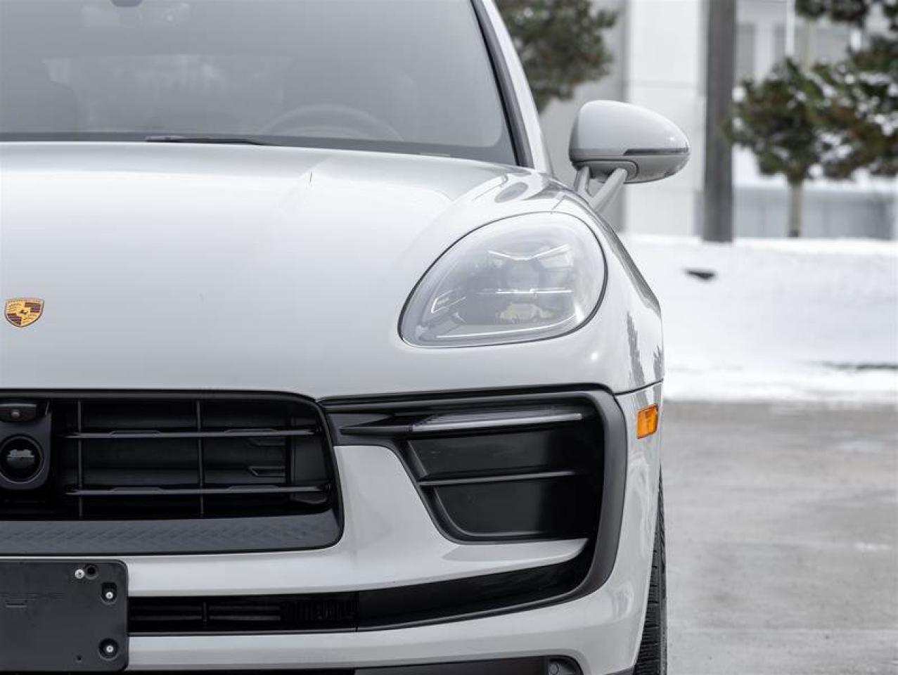 2024 Porsche Macan AWD Premium Pkg Plus Sport Chrono Pkg 21 RS Spyder Photo