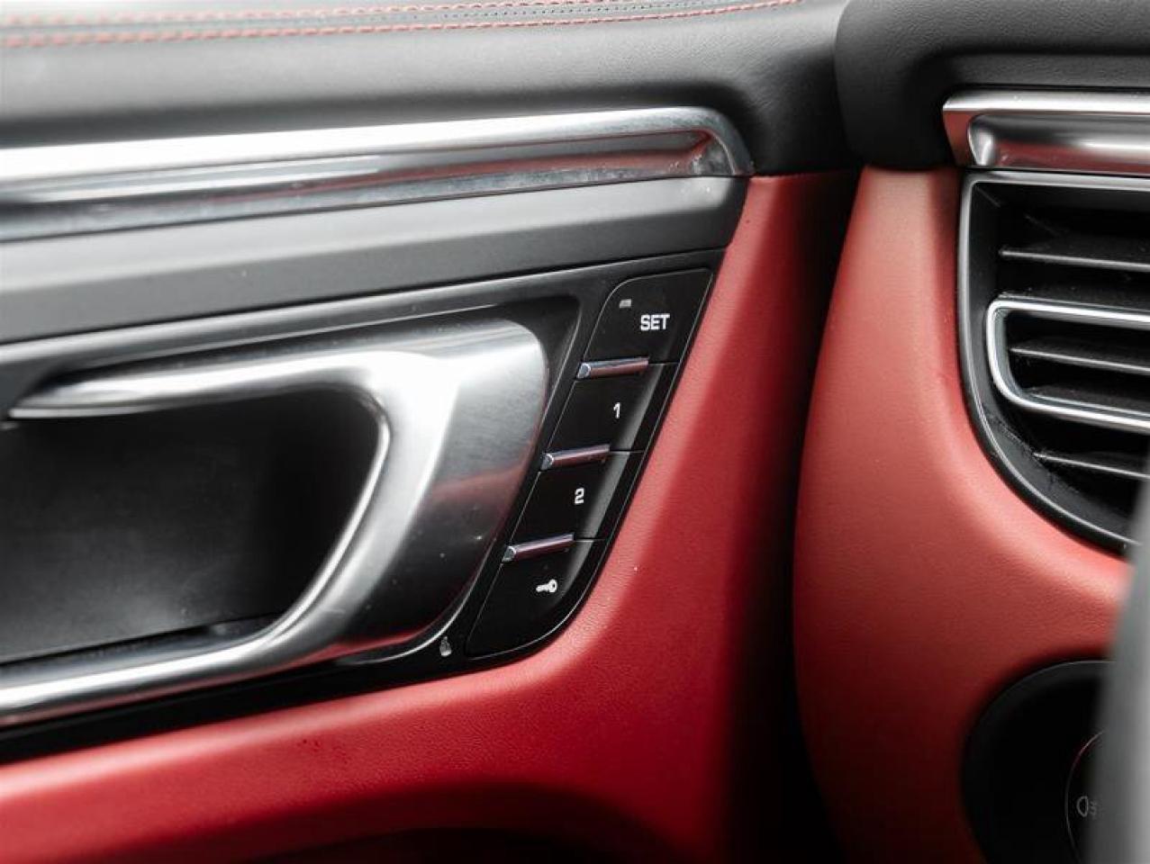 2024 Porsche Macan AWD Premium Pkg Plus Sport Chrono Pkg 21 RS Spyder Photo