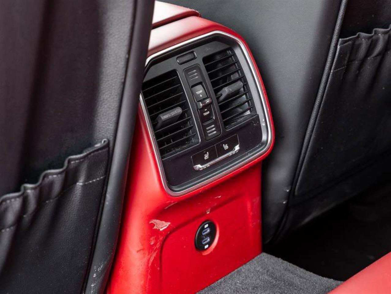 2024 Porsche Macan AWD Premium Pkg Plus Sport Chrono Pkg 21 RS Spyder Photo