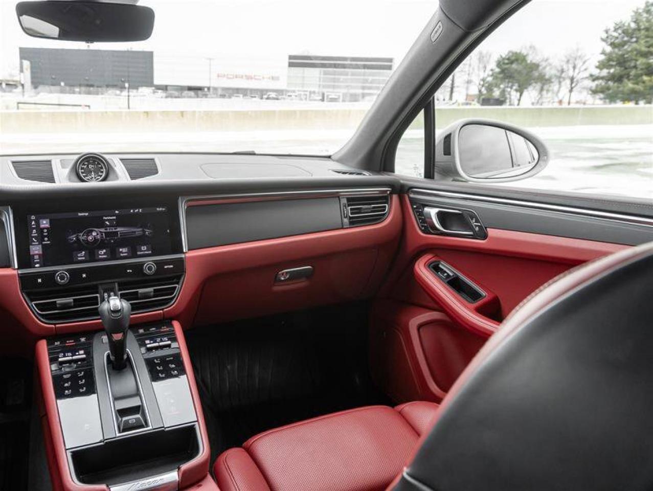 2024 Porsche Macan AWD Premium Pkg Plus Sport Chrono Pkg 21 RS Spyder Photo