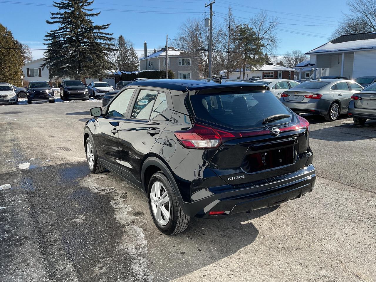 2024 Nissan Kicks S 4dr Front-Wheel Drive Photo4