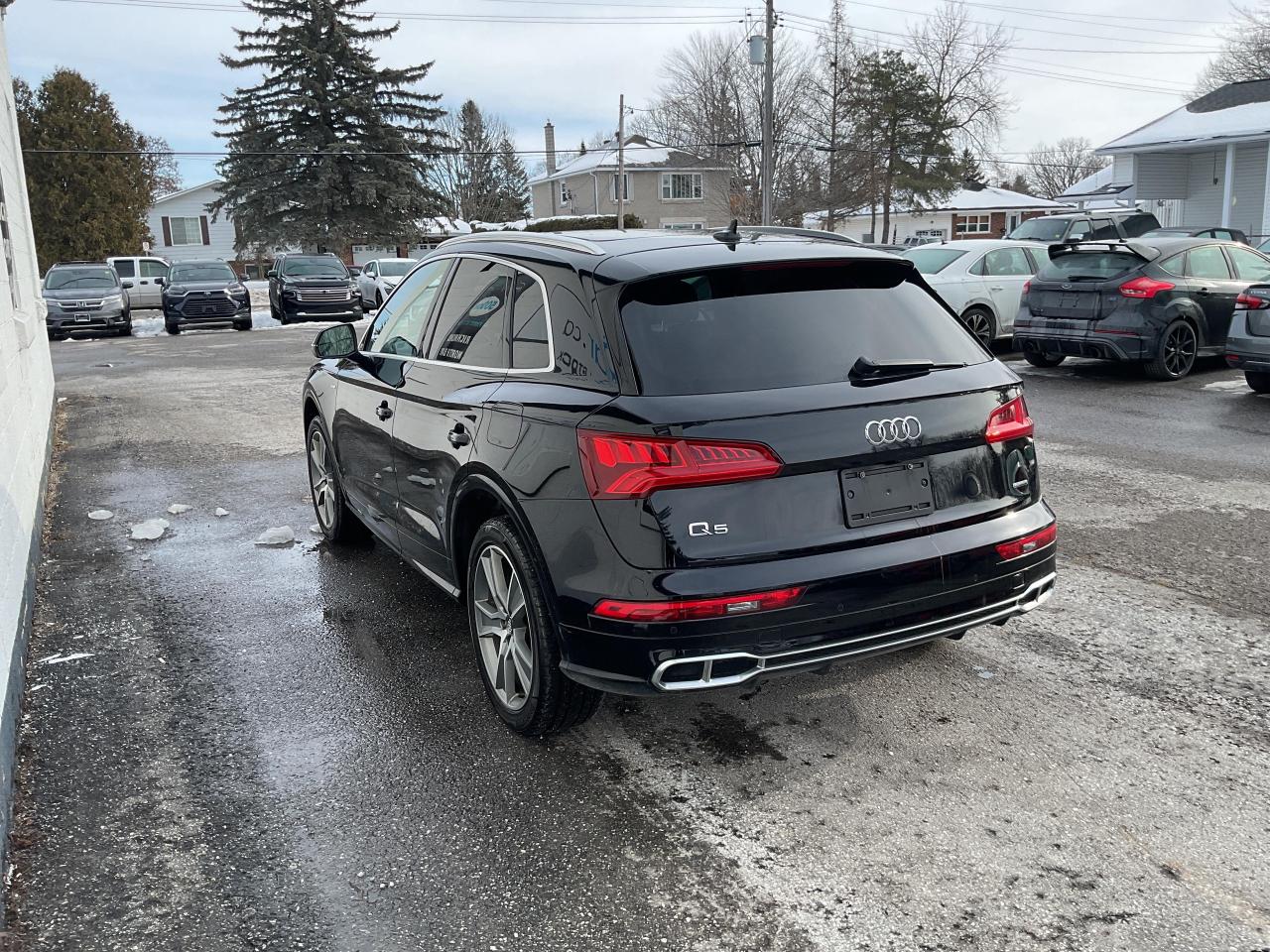 2020 Audi Q5 e  Photo