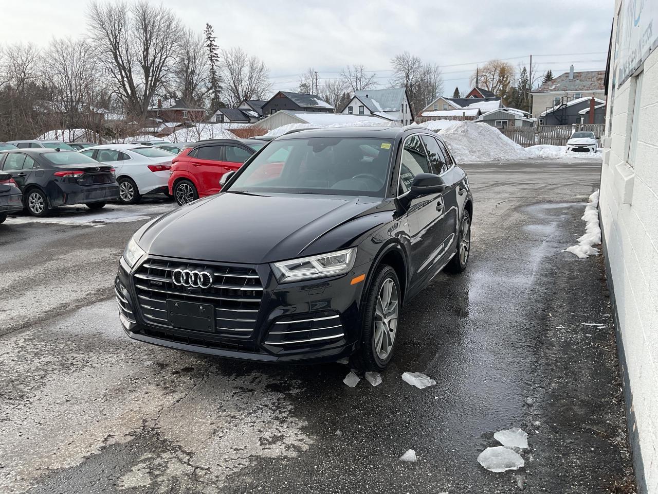 2020 Audi Q5 e  Photo