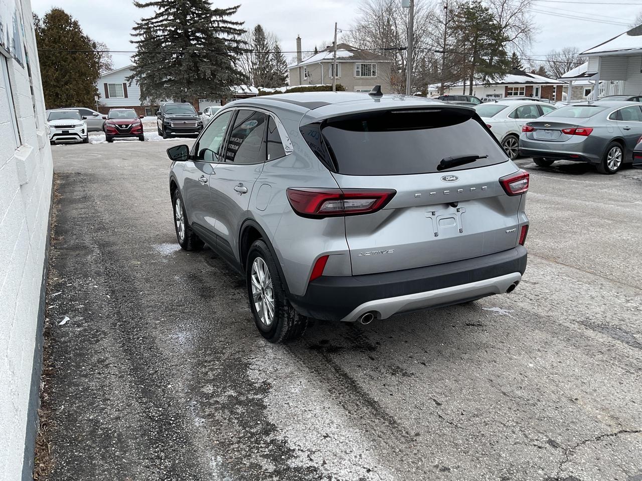 2024 Ford Escape Active 4dr All-Wheel Drive Photo4