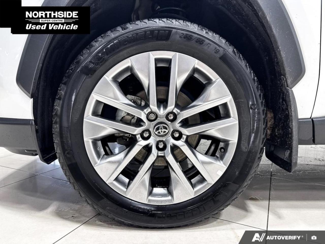 2024 Toyota RAV4 XLE 4dr All-wheel Drive Photo