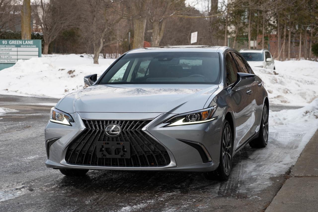 2023 Lexus ES 350 PREMIUM Photo