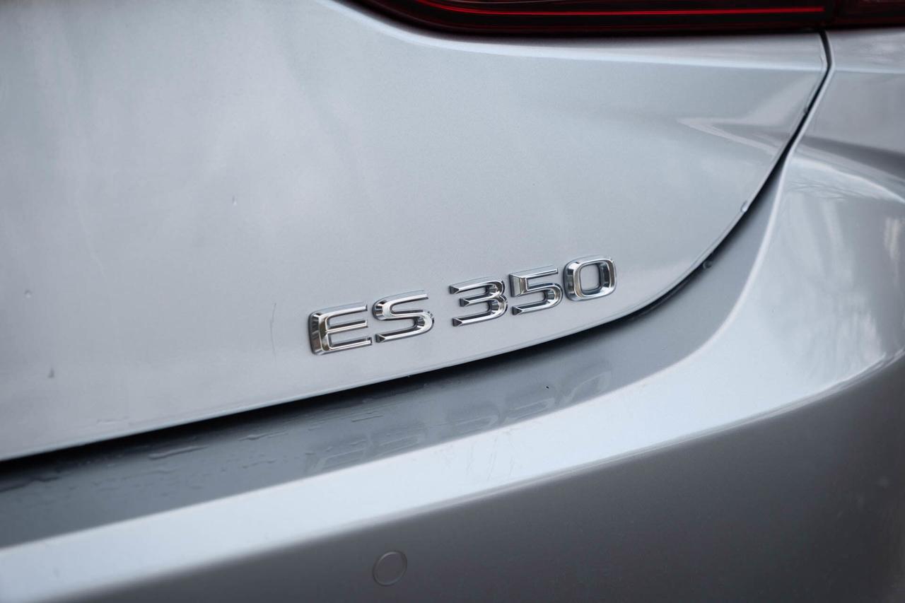 2023 Lexus ES 350 PREMIUM Photo