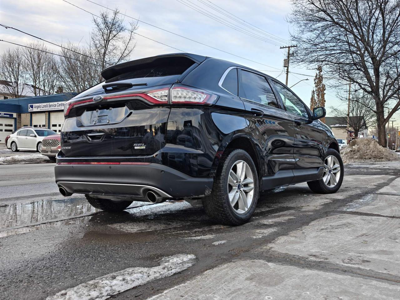 2018 Ford Edge SEL 4dr Front-wheel Drive Photo