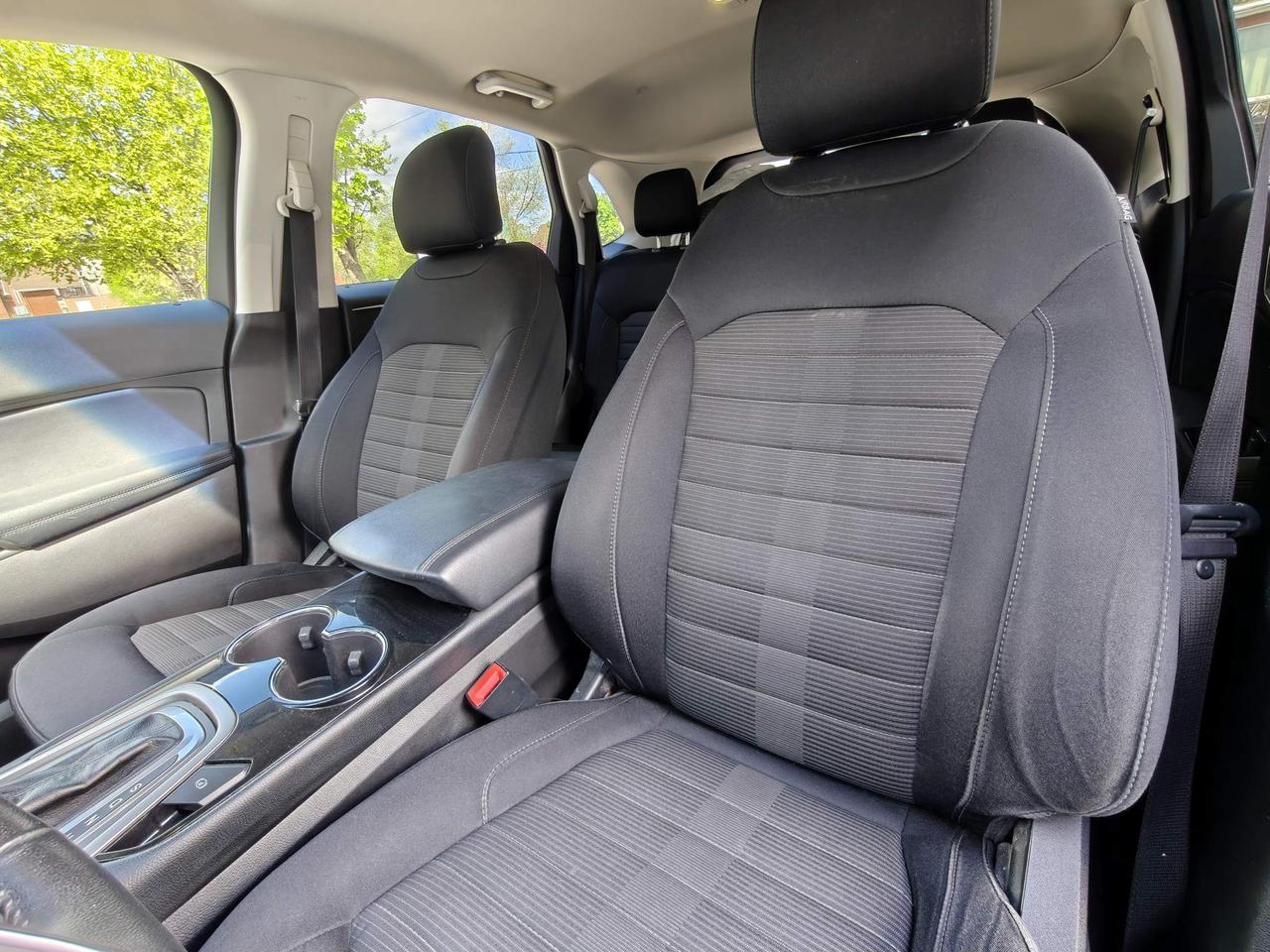 2018 Ford Edge SEL 4dr Front-wheel Drive Photo
