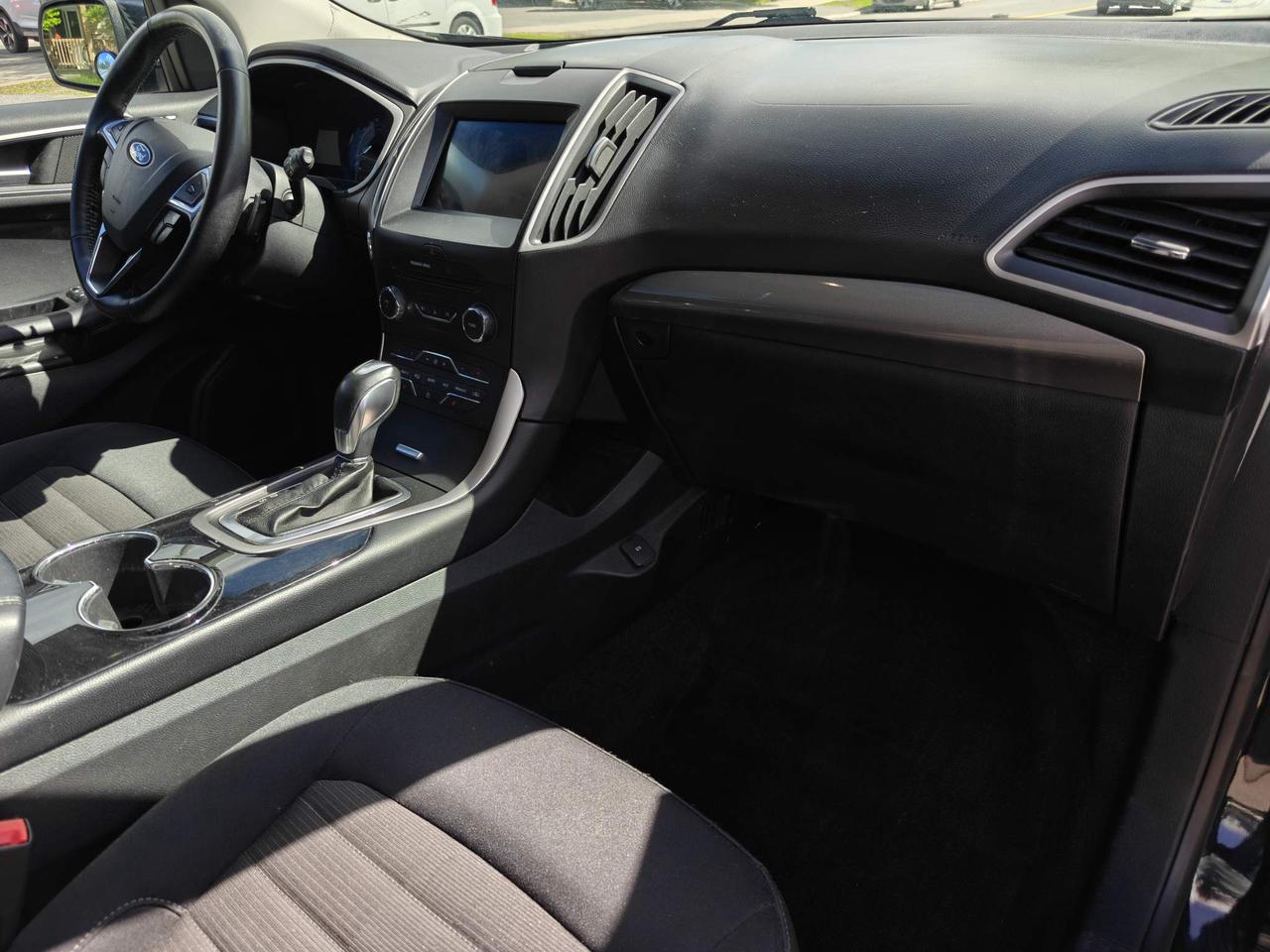 2018 Ford Edge SEL 4dr Front-wheel Drive Photo