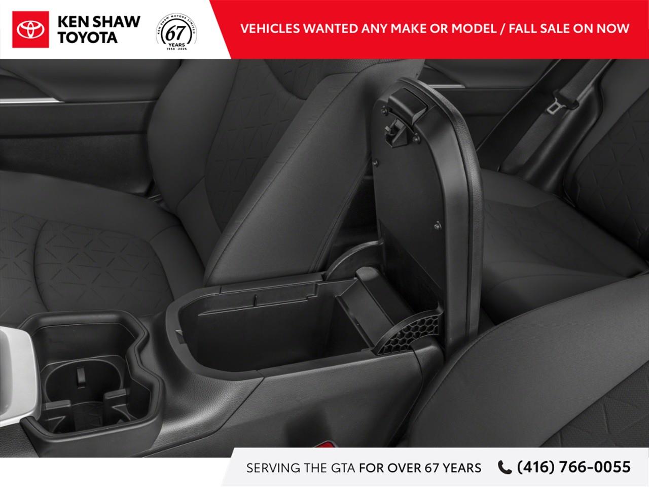 2025 Toyota RAV4 Hybrid XLE 4dr All-Wheel Drive Photo