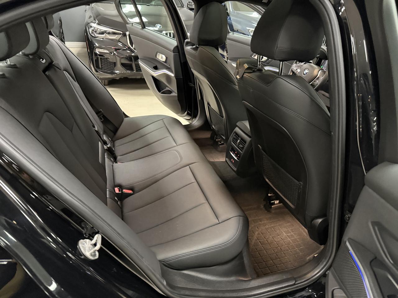 2021 BMW 3 Series 330i xDrive Sedan North America Photo