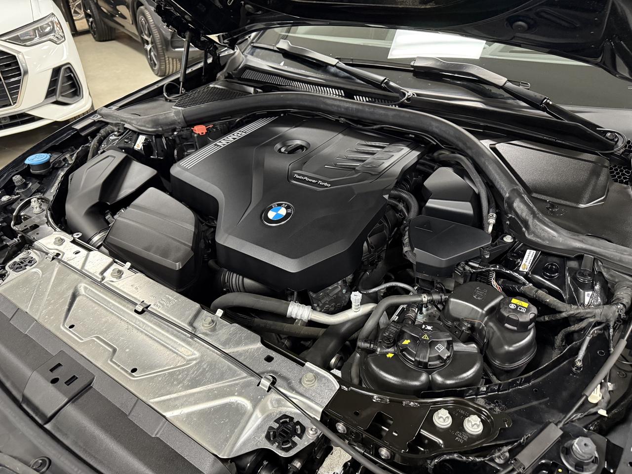 2021 BMW 3 Series 330i xDrive Sedan North America Photo