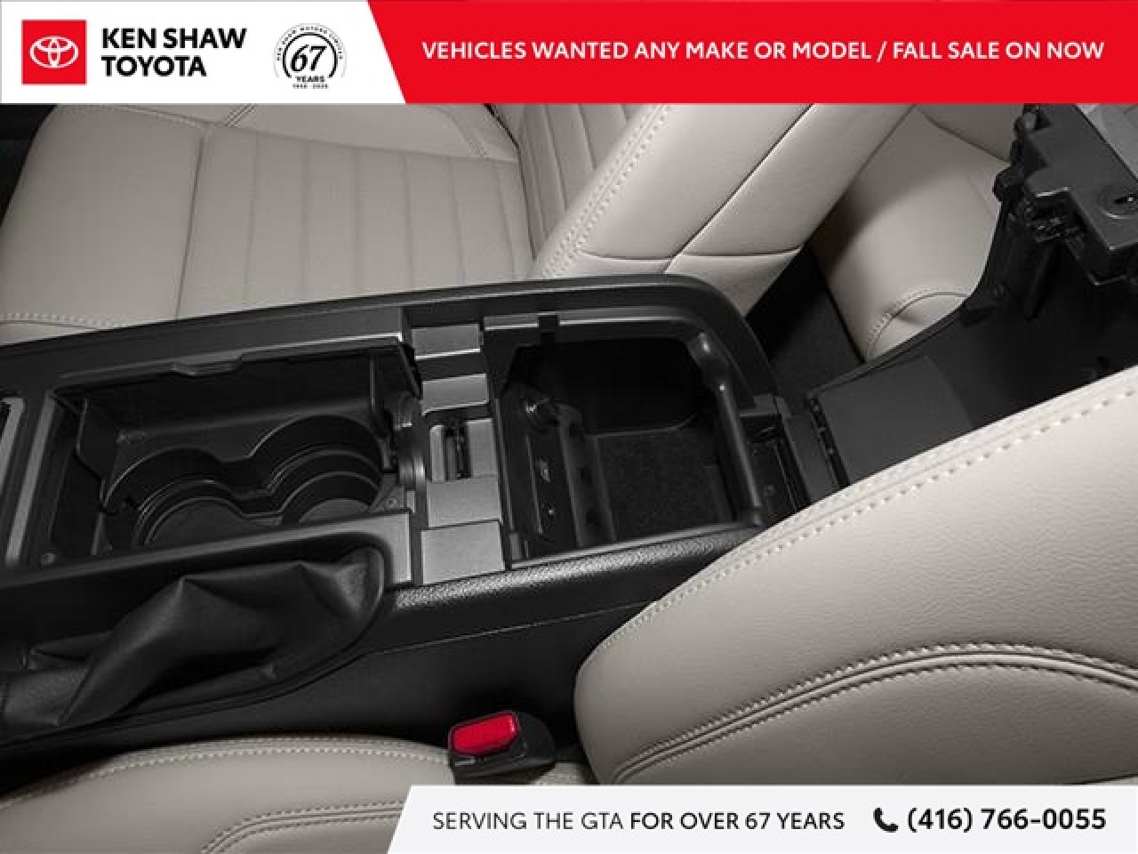 2014 Ford Mustang V6 Premium 2dr Convertible Photo