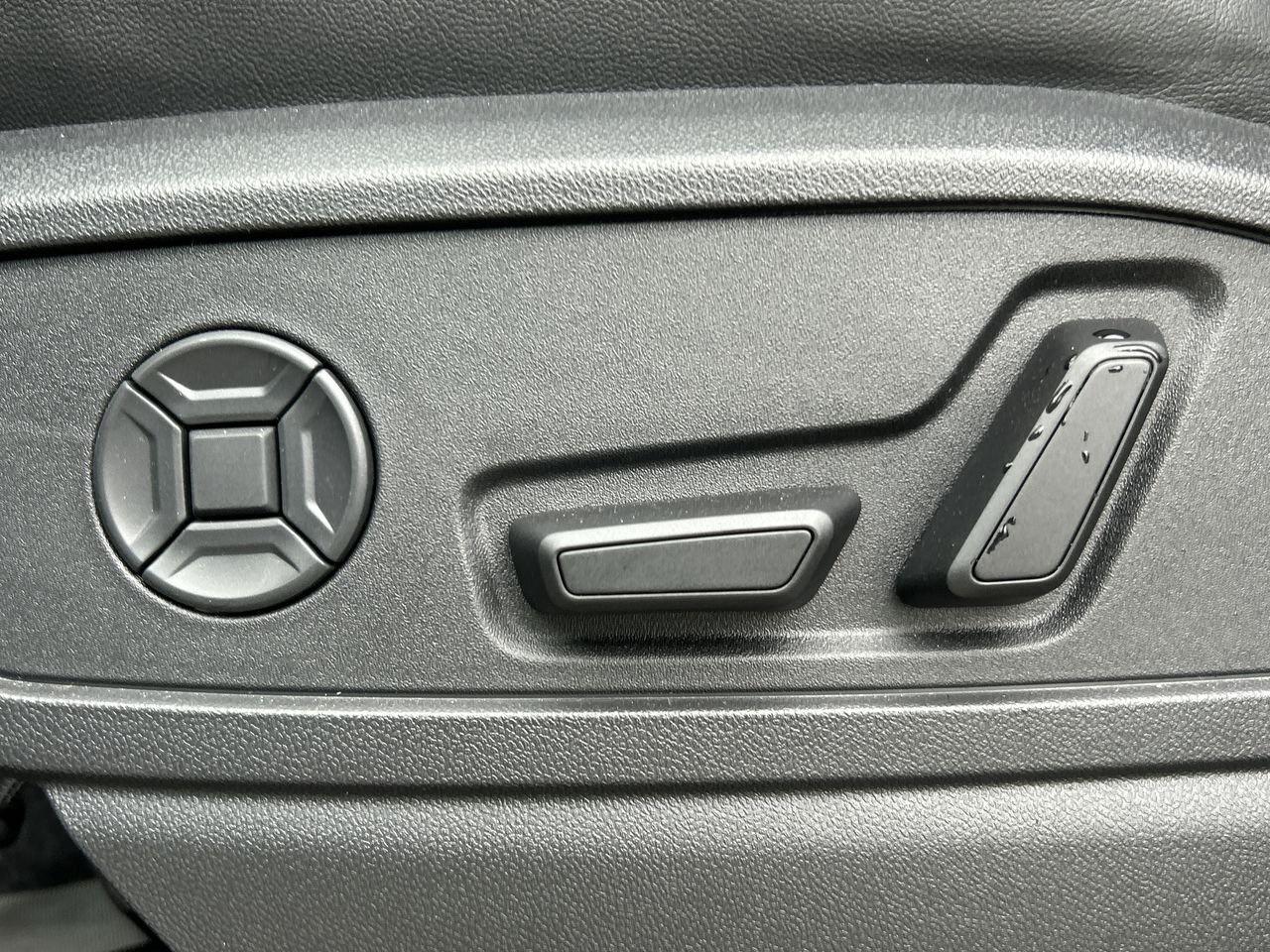 2025 Audi Q5 Sportback Progressiv 2.0 TFSI quattro   S Line Black Photo