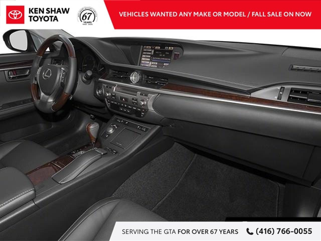 2013 Lexus ES 350 Base 4dr Sedan Photo