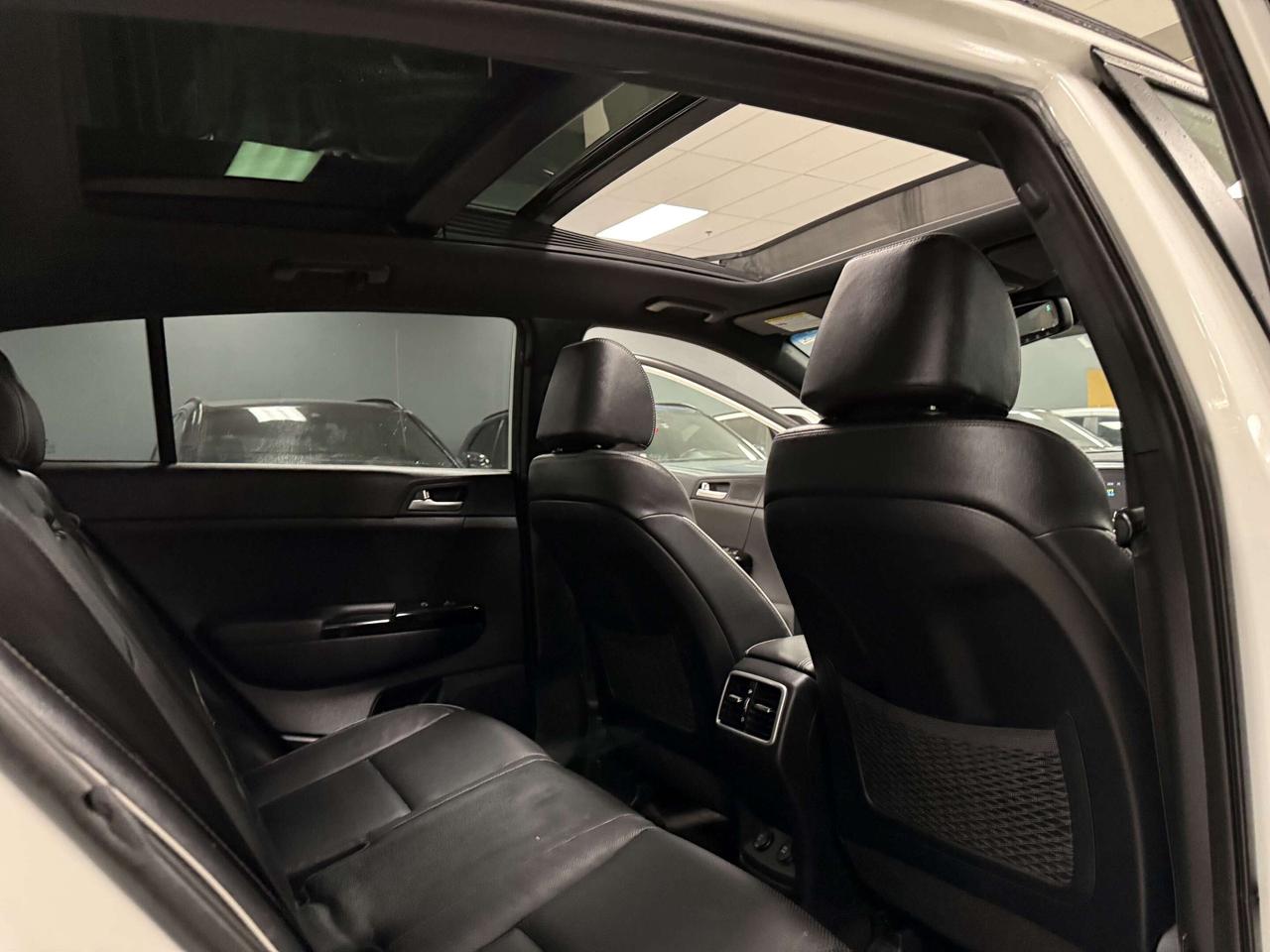 2021 Kia Sportage SX Photo