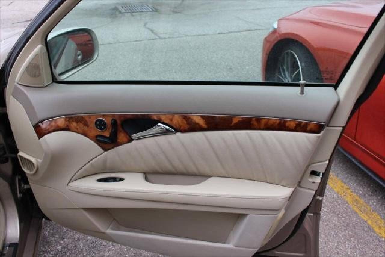 2005 Mercedes-Benz E-Class E320 Sedan Photo