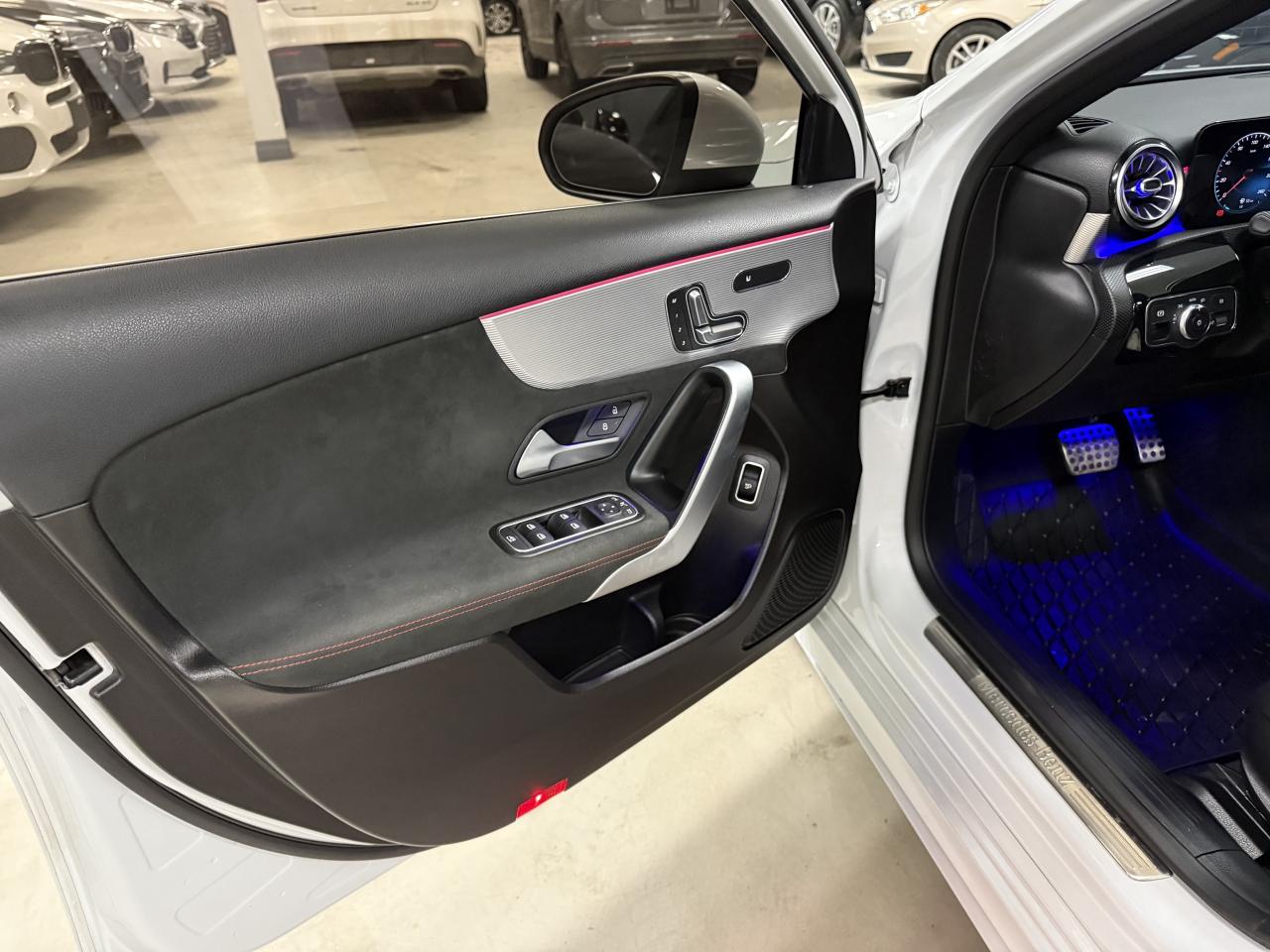 2020 Mercedes-Benz A-Class A 220 4MATIC Sedan**NO ACCIDENTS**ONE OWNER** Photo