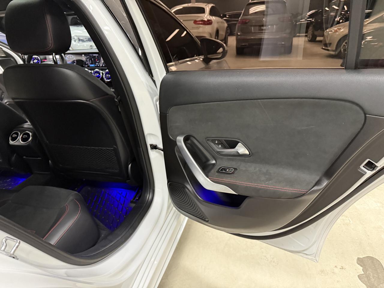 2020 Mercedes-Benz A-Class A 220 4MATIC Sedan**NO ACCIDENTS**ONE OWNER** Photo