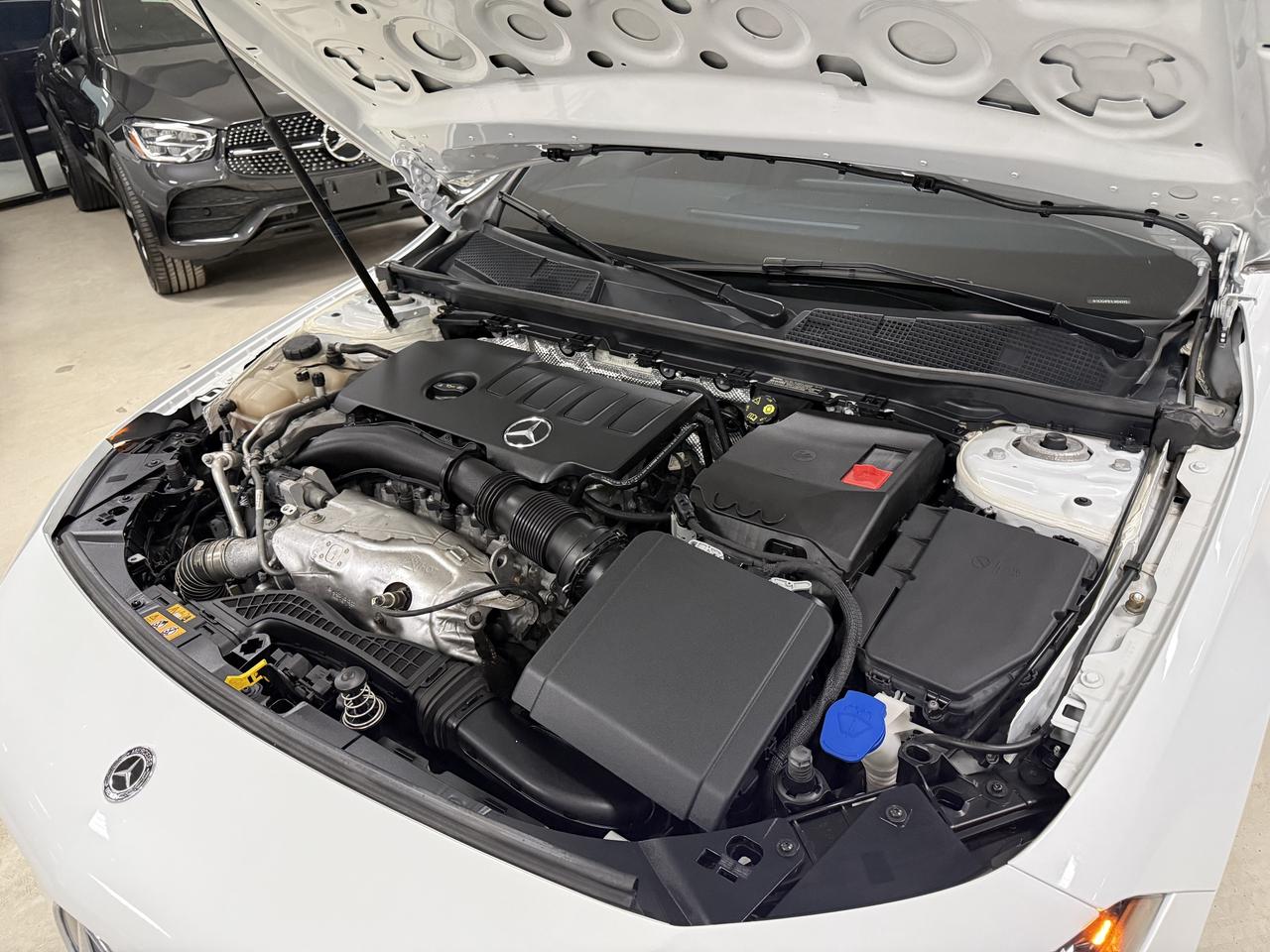 2020 Mercedes-Benz A-Class A 220 4MATIC Sedan**NO ACCIDENTS**ONE OWNER** Photo