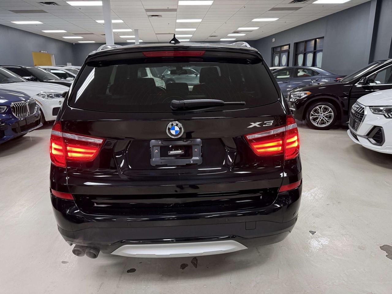 2017 BMW X3 AWD 4DR XDRIVE28i Photo3