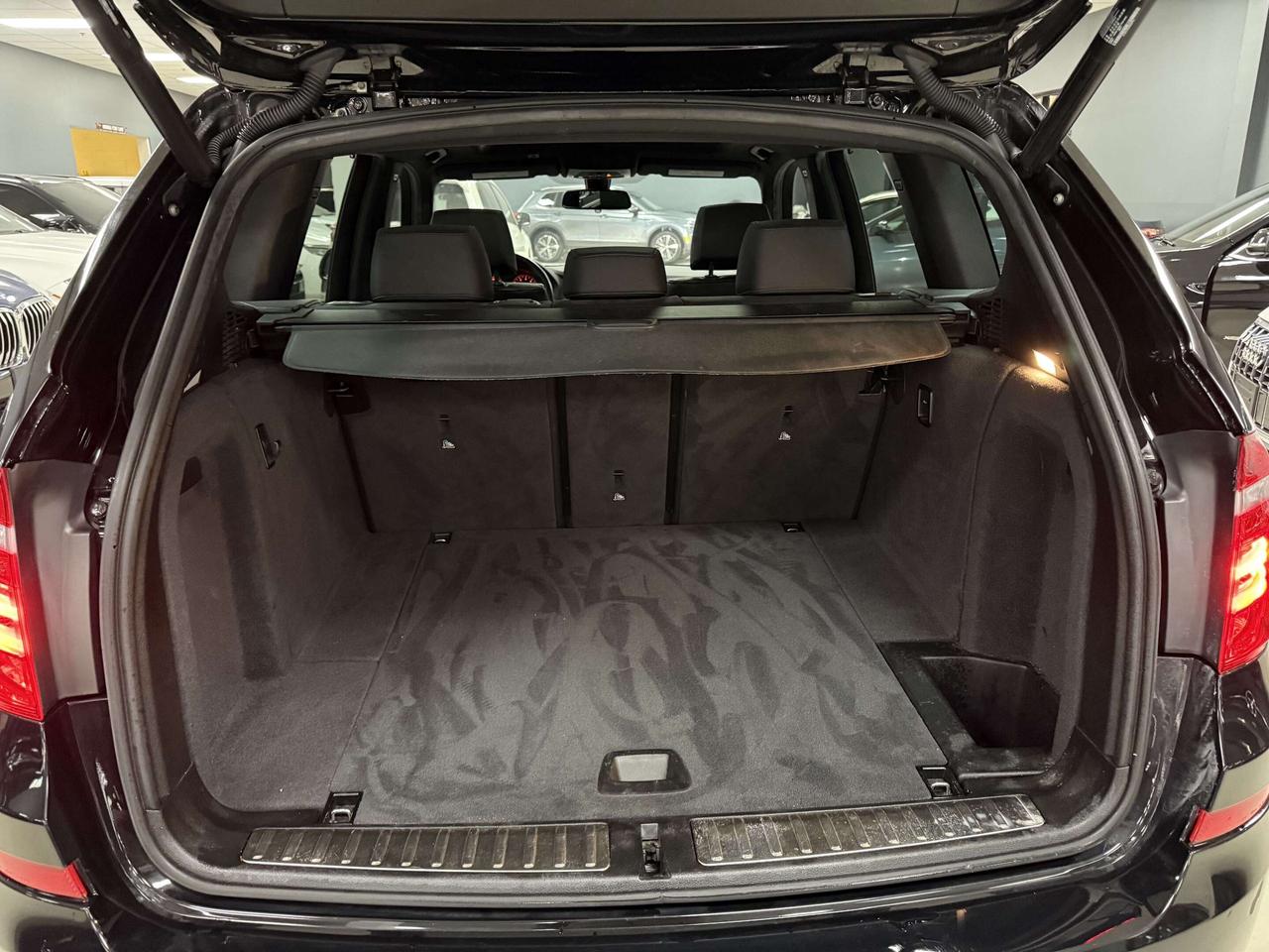 2017 BMW X3 AWD 4DR XDRIVE28i Photo