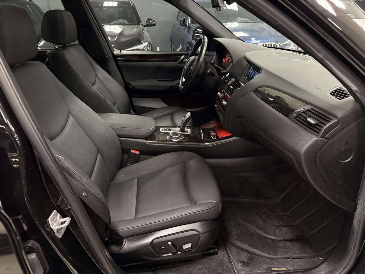 2017 BMW X3 AWD 4DR XDRIVE28i Photo