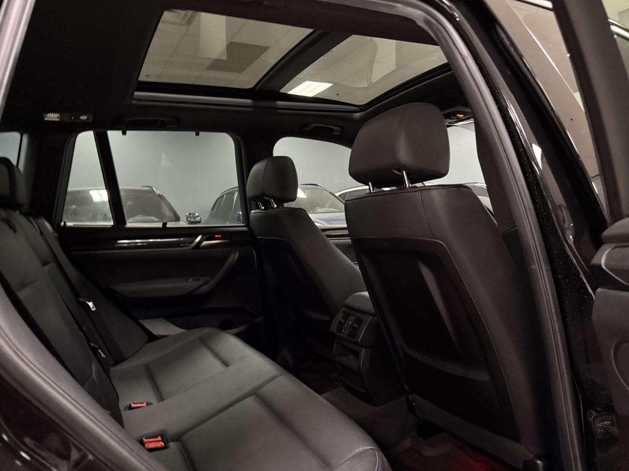 2017 BMW X3 AWD 4DR XDRIVE28i Photo