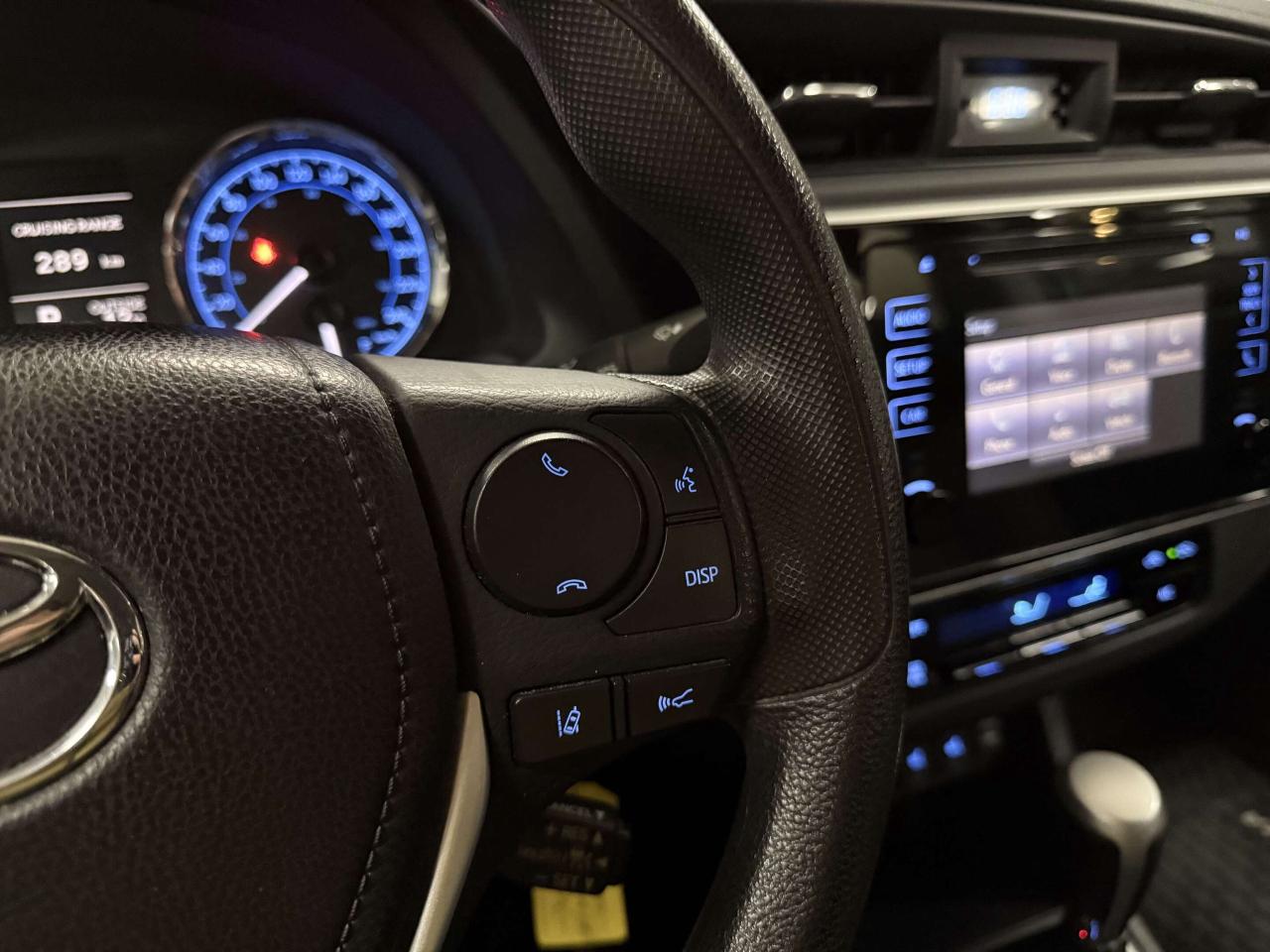 2018 Toyota Corolla LE CVT Photo