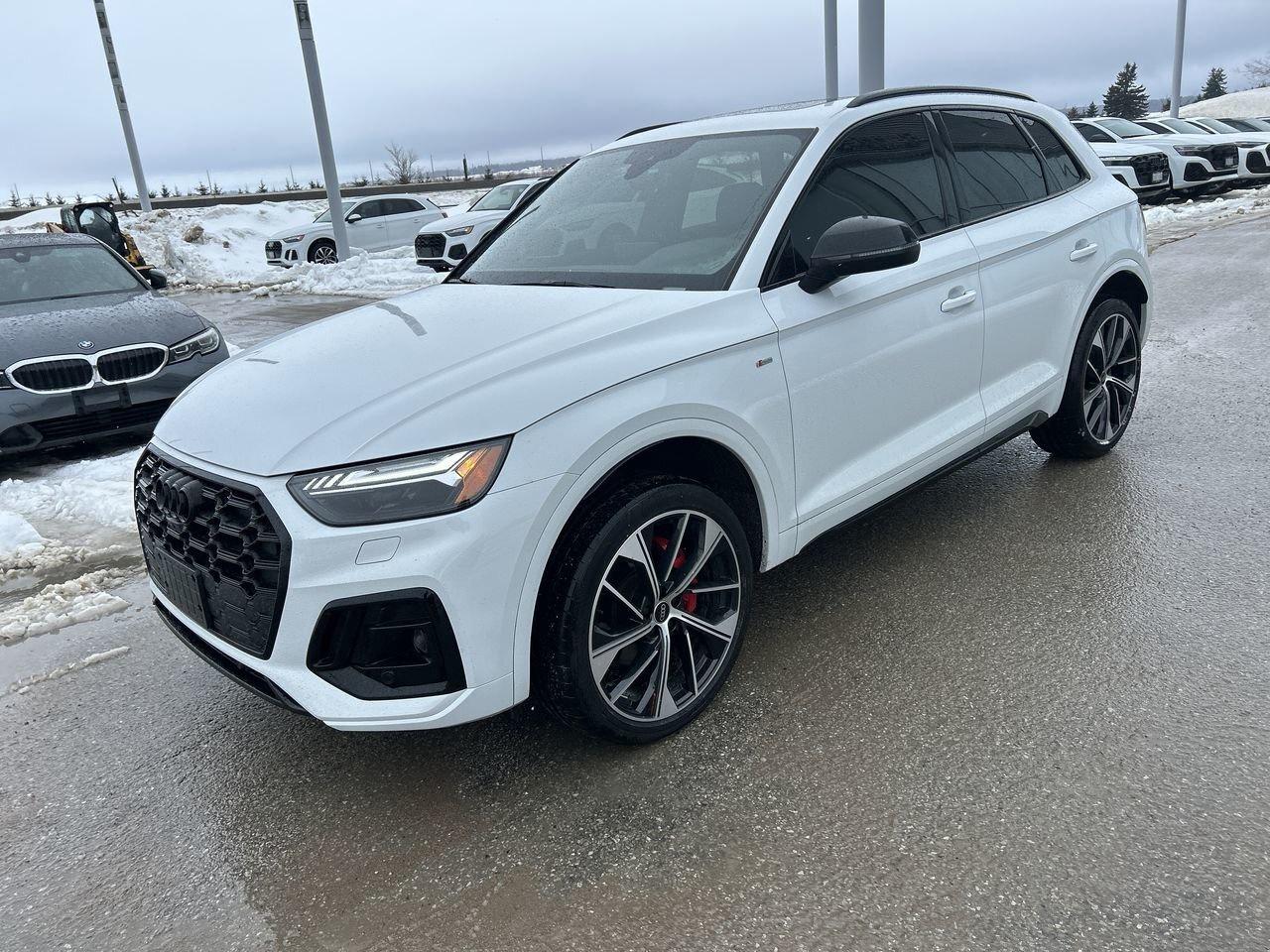 2024 Audi Q5 Technik 45 TFSI   3.99% up to 48m Photo