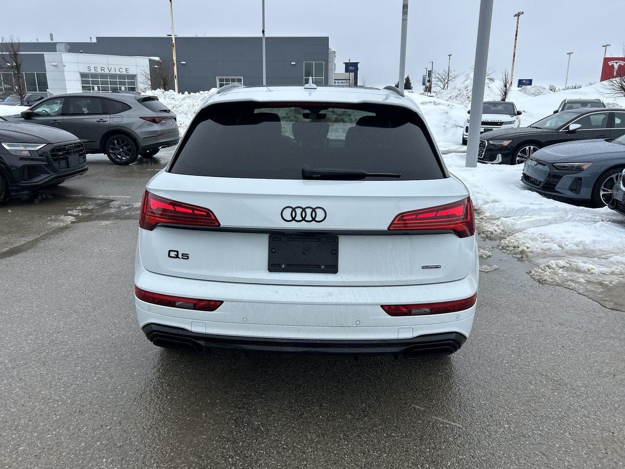 2024 Audi Q5 Technik 45 TFSI   3.99% up to 48m Photo