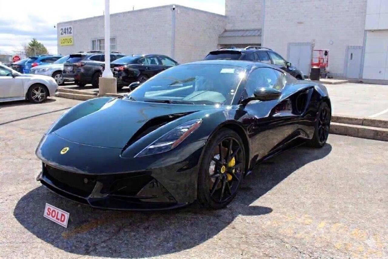 2025 Lotus Emira V6 Coupe Photo0