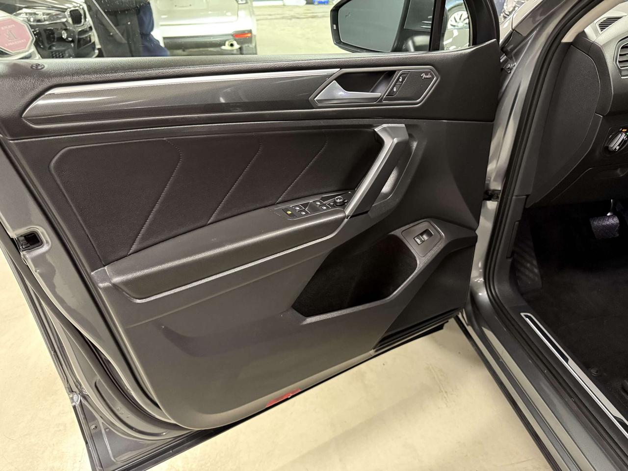 2019 Volkswagen Tiguan Highline Photo