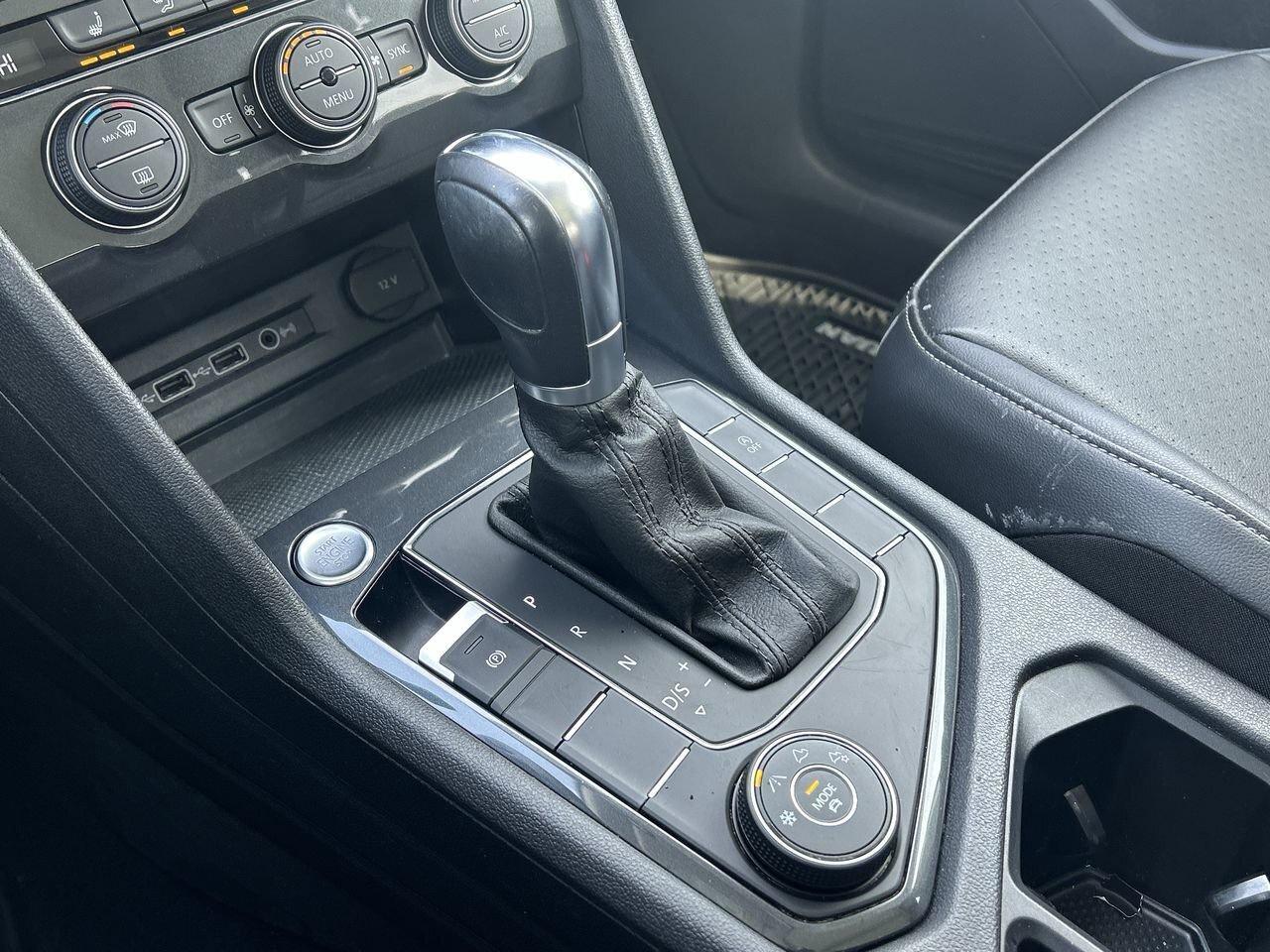 2019 Volkswagen Tiguan Comfortline 2.0T   One Owner Accident-Free Photo