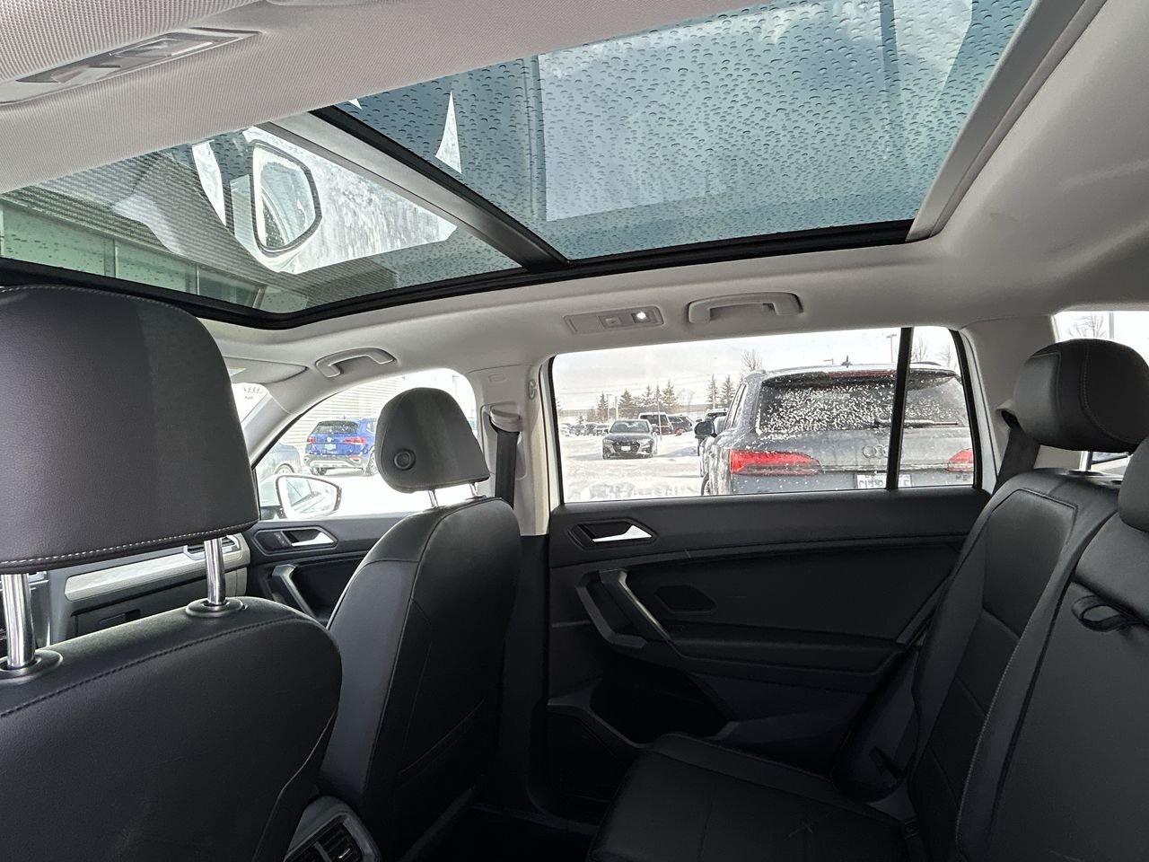 2019 Volkswagen Tiguan Comfortline 2.0T   One Owner Accident-Free Photo