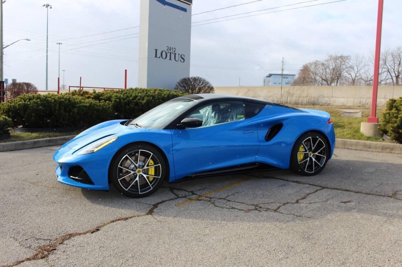2024 Lotus Emira V6 First Edition Coupe Photo