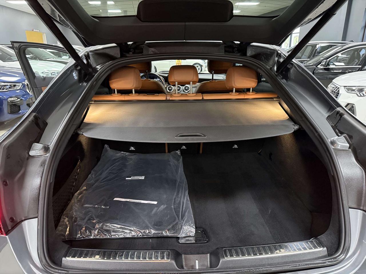 2022 Mercedes-Benz AMG GLC 43 GLC 300 Photo