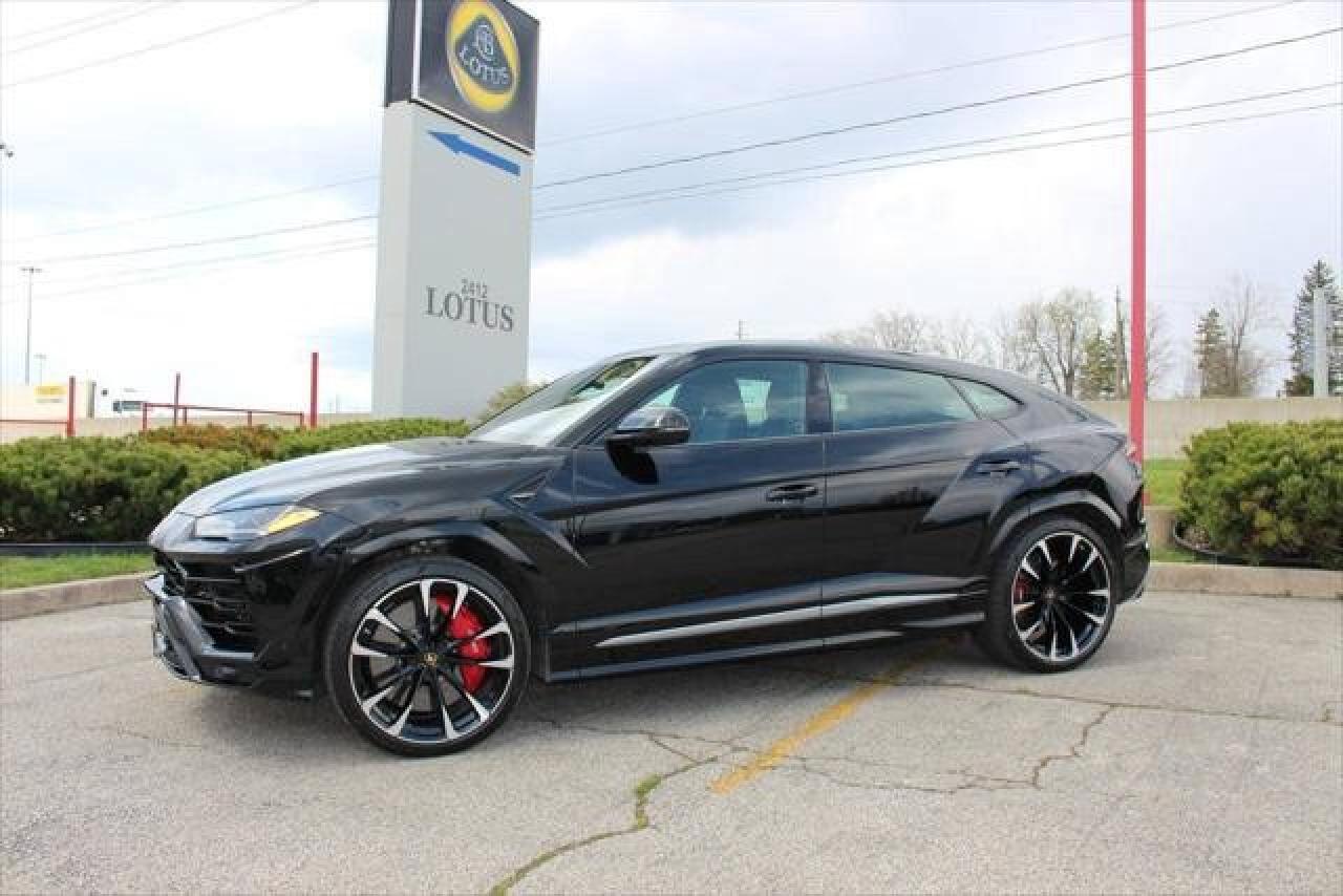 2019 Lamborghini Urus  Photo