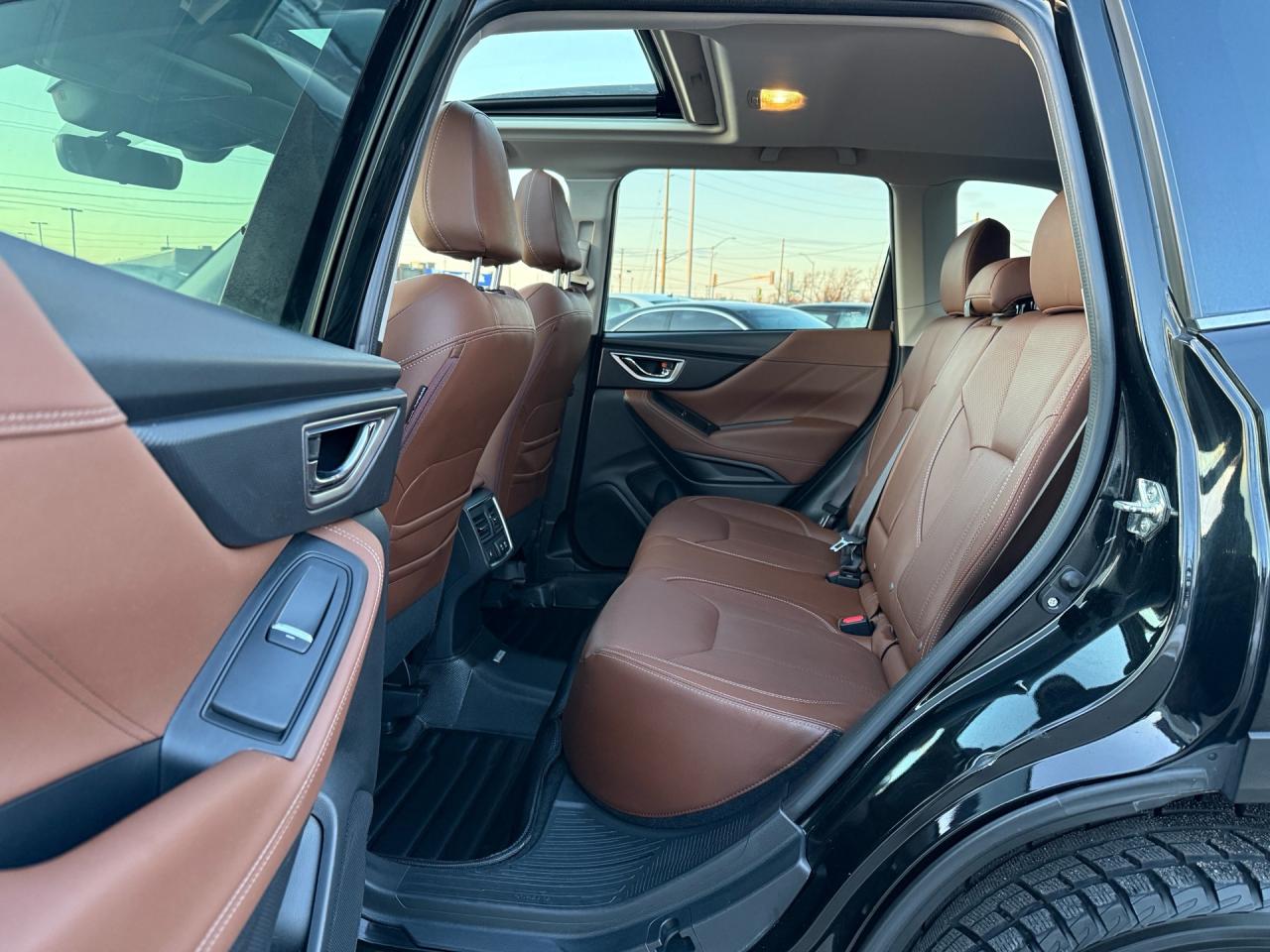 2019 Subaru Forester 2.5i Premier w/EyeSight Pkg  ACCIDENT FREE CERTIFI Photo