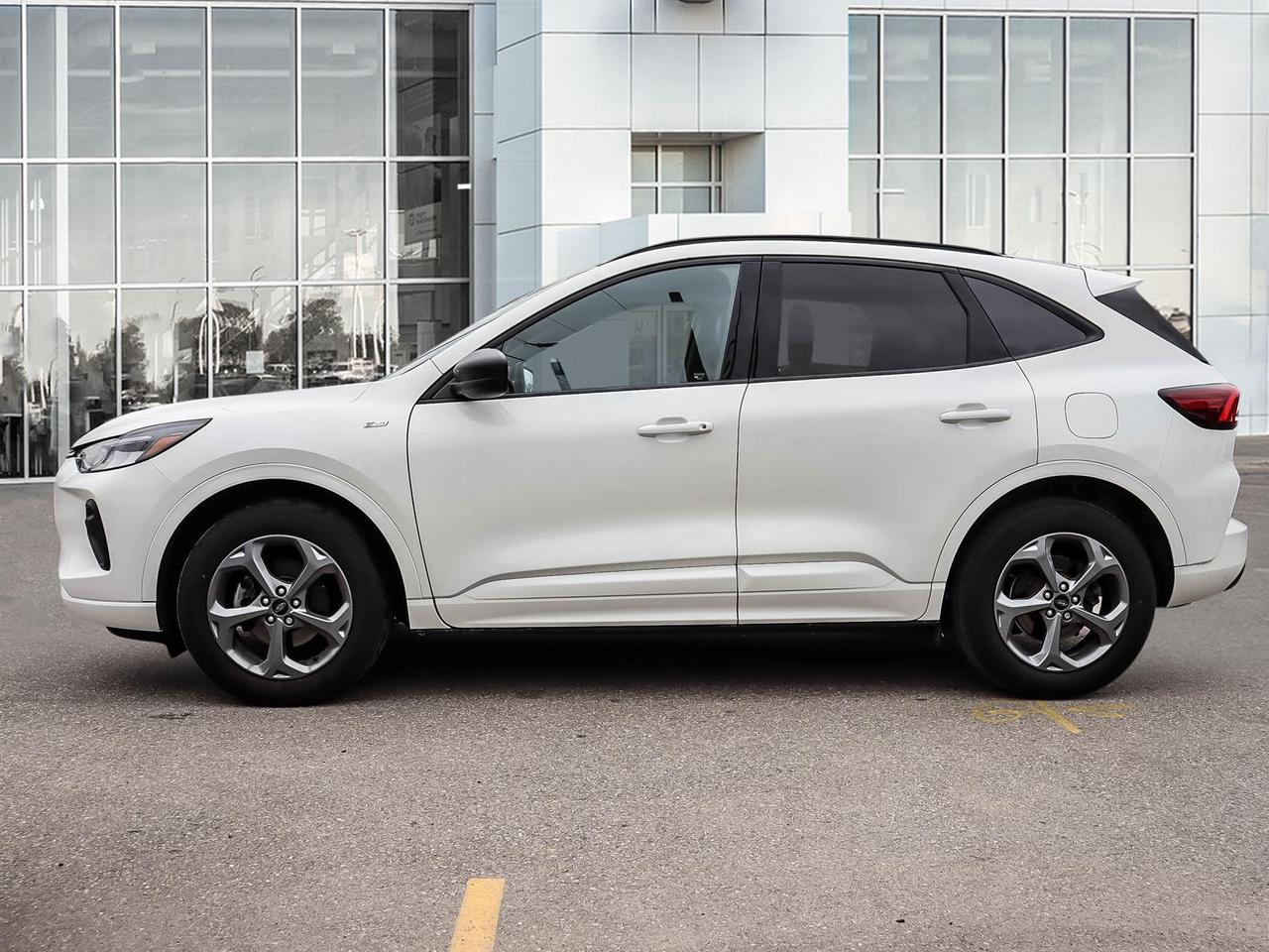 2024 Ford Escape ST-Line Photo4