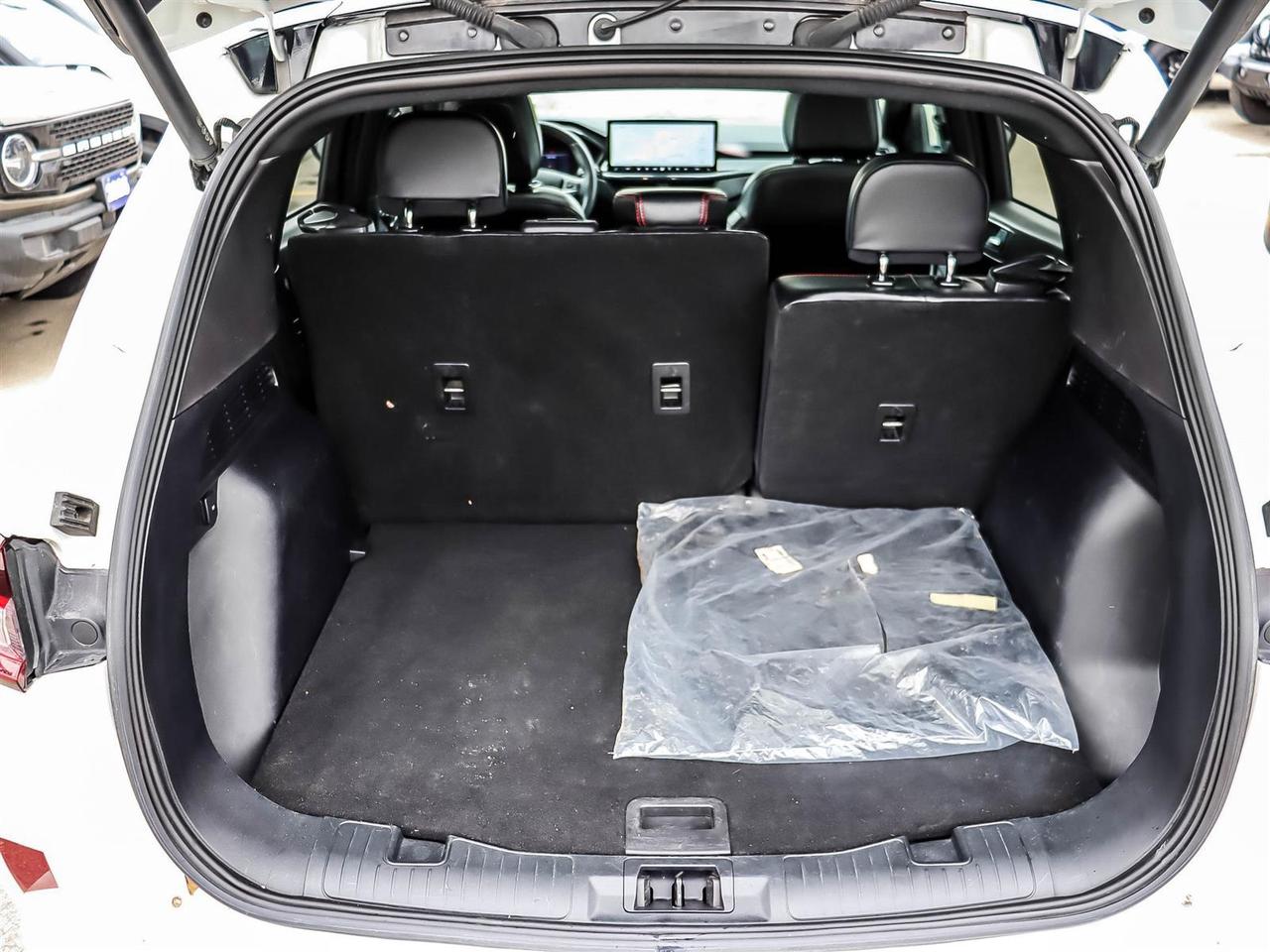 2024 Ford Escape ST-Line Photo