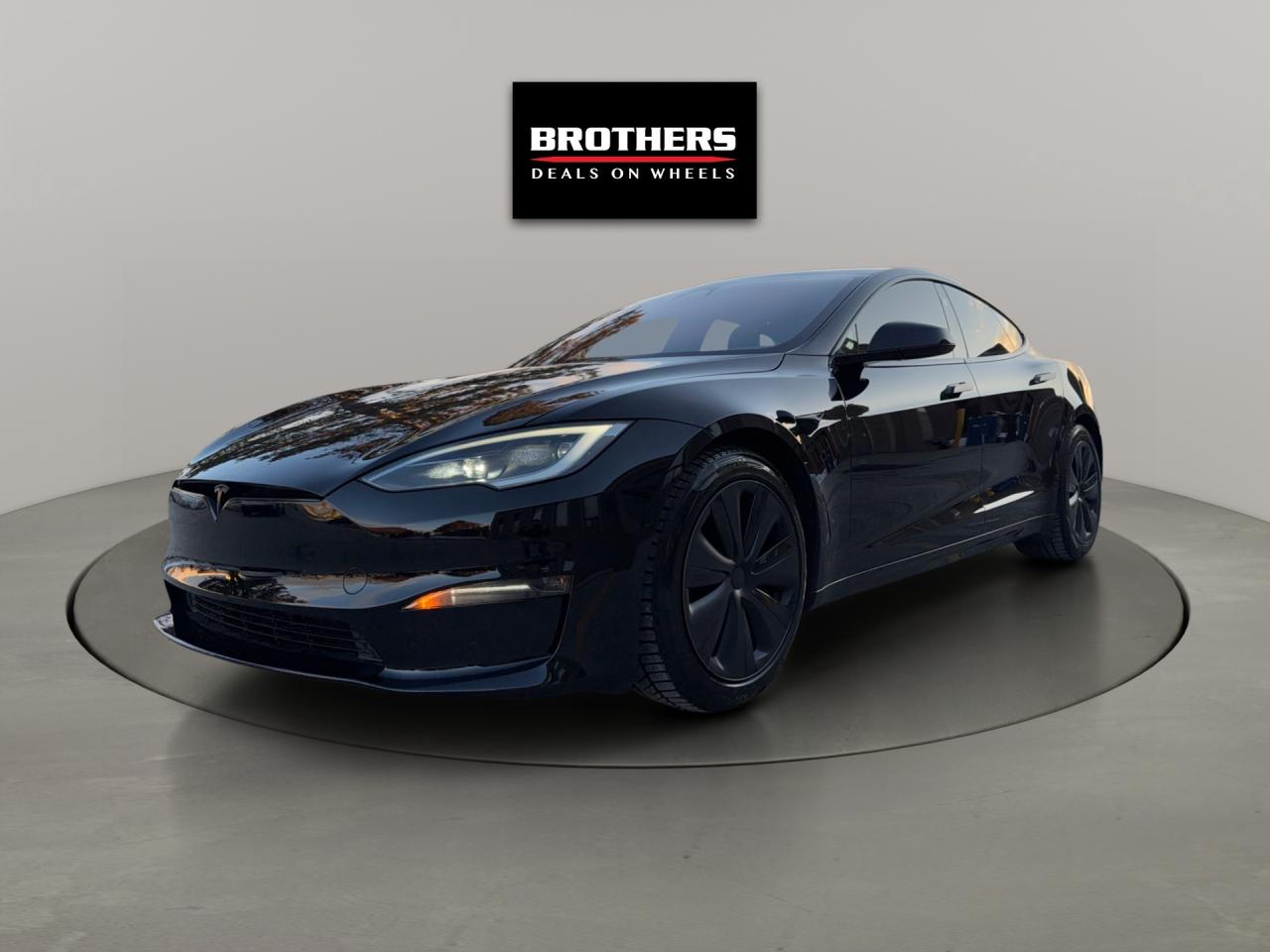 2022 Tesla Model S AWD No Accidents Photo2