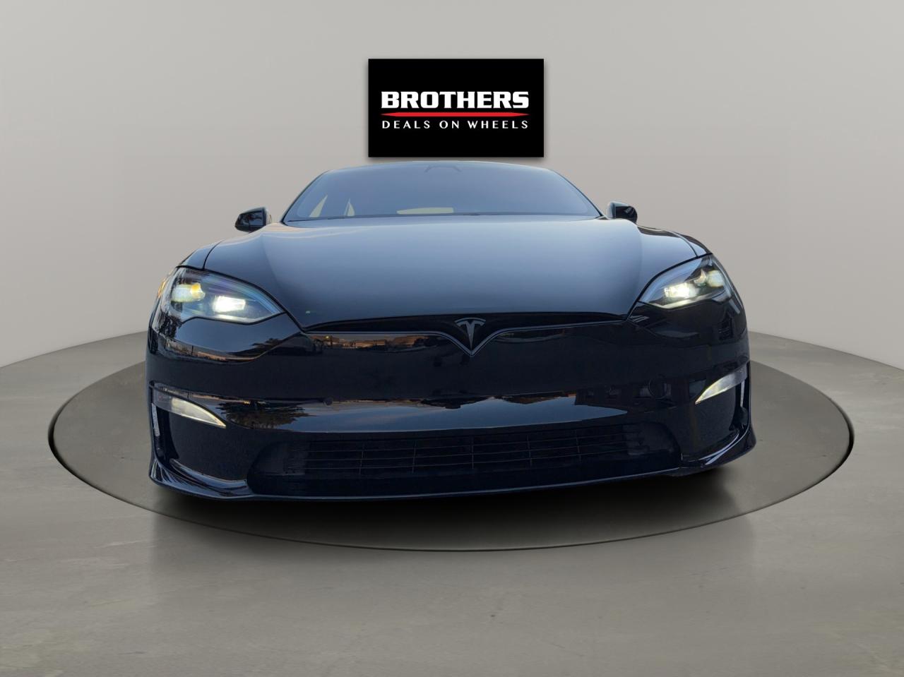 2022 Tesla Model S AWD No Accidents Photo