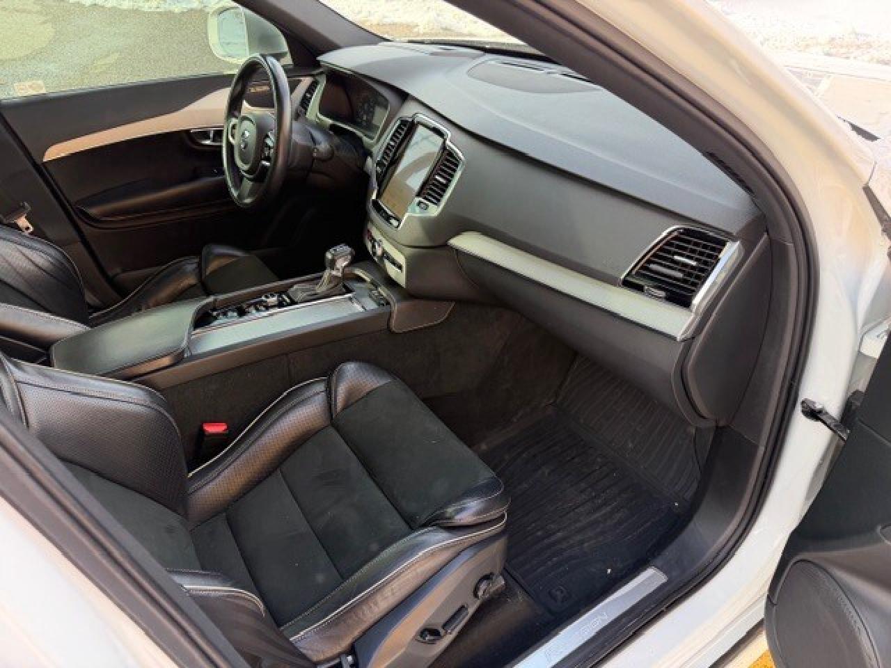 2016 Volvo XC90 AWD T6 R-Design Heads Up Display 360 Camera Photo