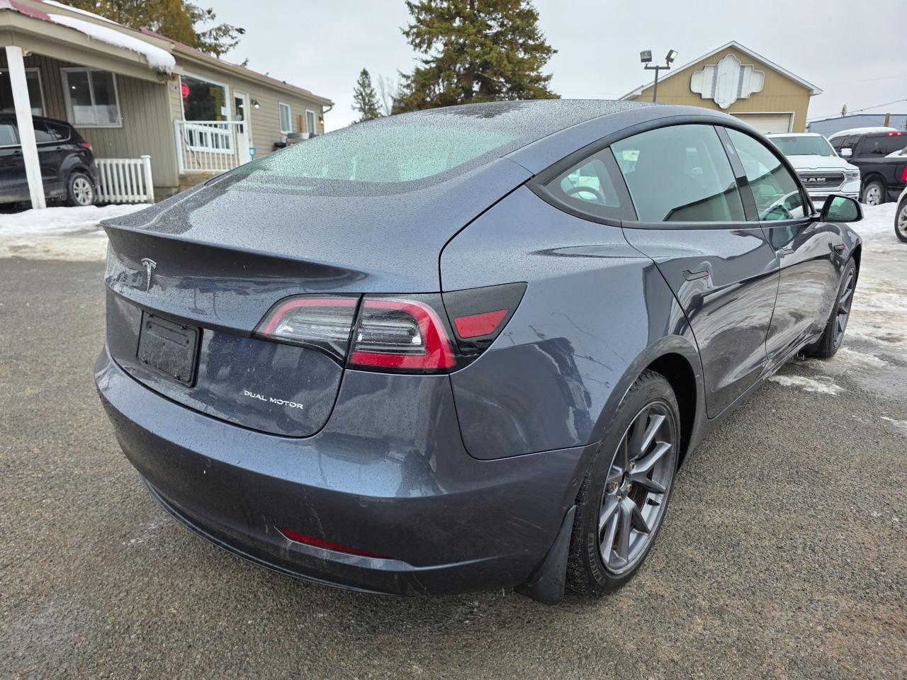 2021 Tesla Model 3 Long Range 4dr All-Wheel Drive Sedan Photo